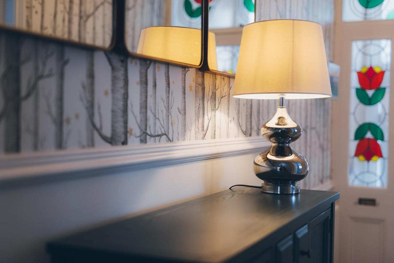 The Clarence Boutique Rooms ポーツマス エクステリア 写真