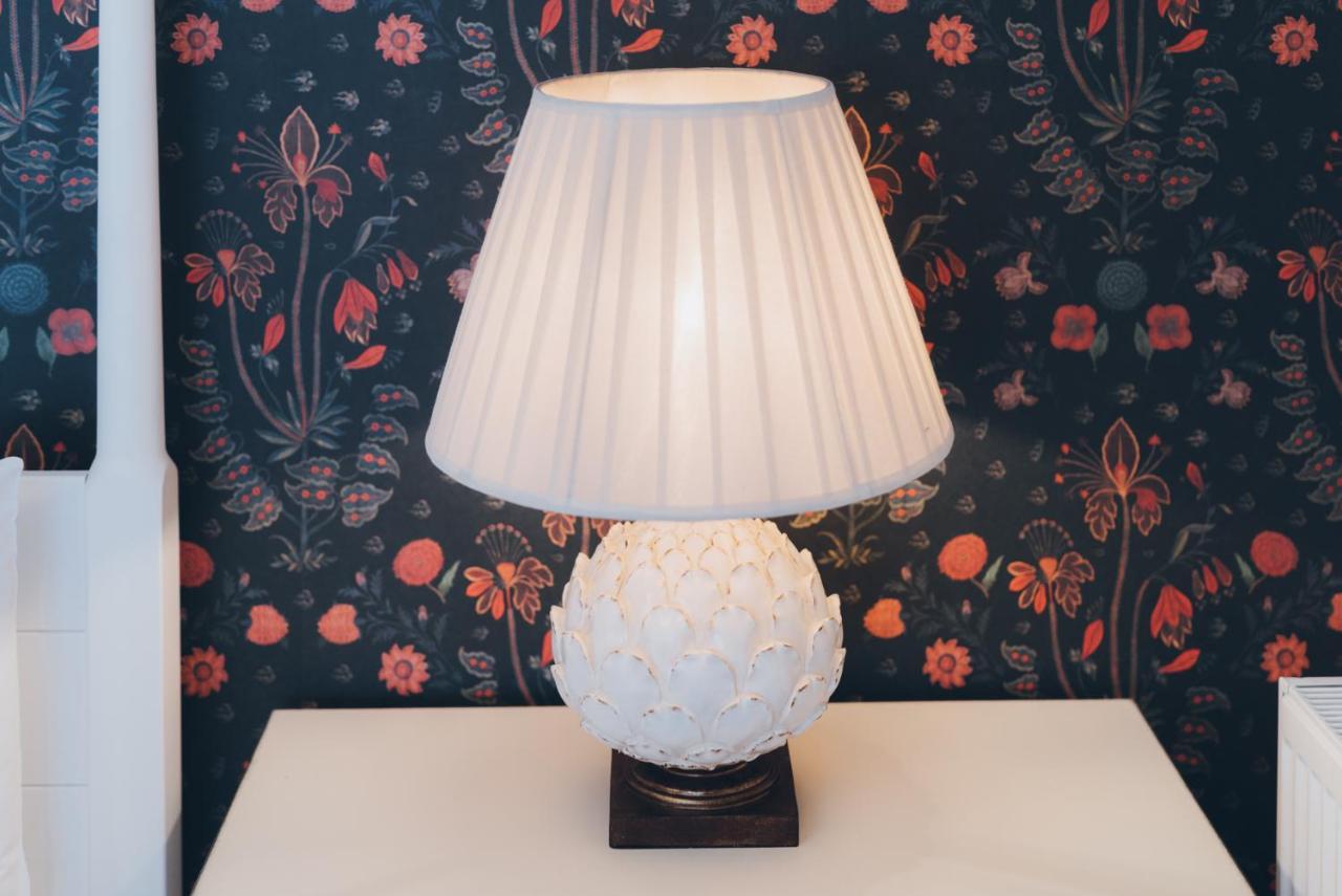 The Clarence Boutique Rooms ポーツマス エクステリア 写真