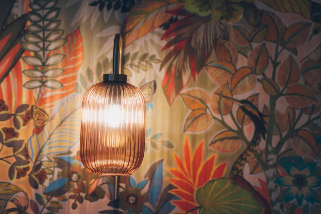 The Clarence Boutique Rooms ポーツマス エクステリア 写真